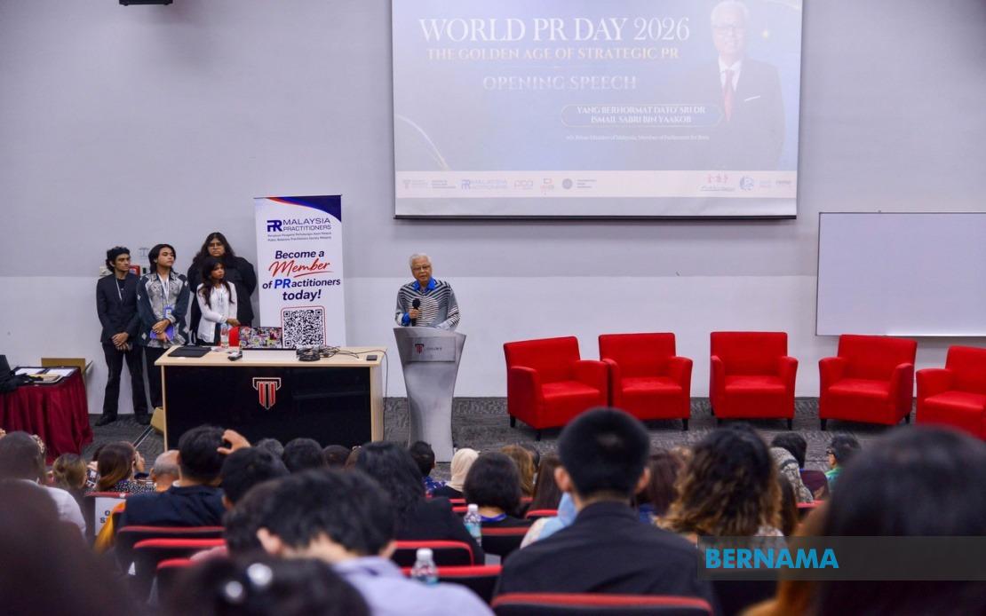 Trust Through Integrity: Ismail Sabri Urges PR Sector to Lead Digital Communication