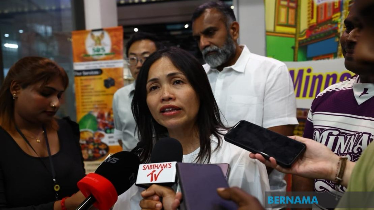 Teo Nie Ching Calls For End To Campaign Sabotage In Johor Election Race
