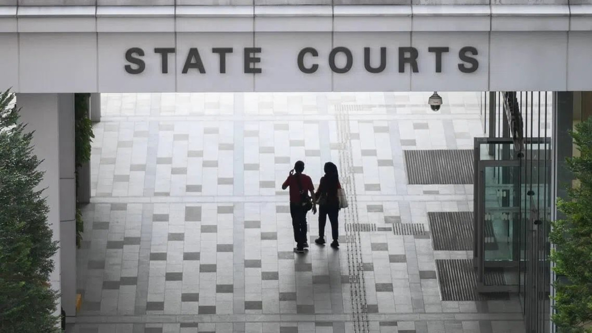 Two Singaporean Doctors and Woman Face Drug Party Trial; Conviction Could Mean 20 Years Jail