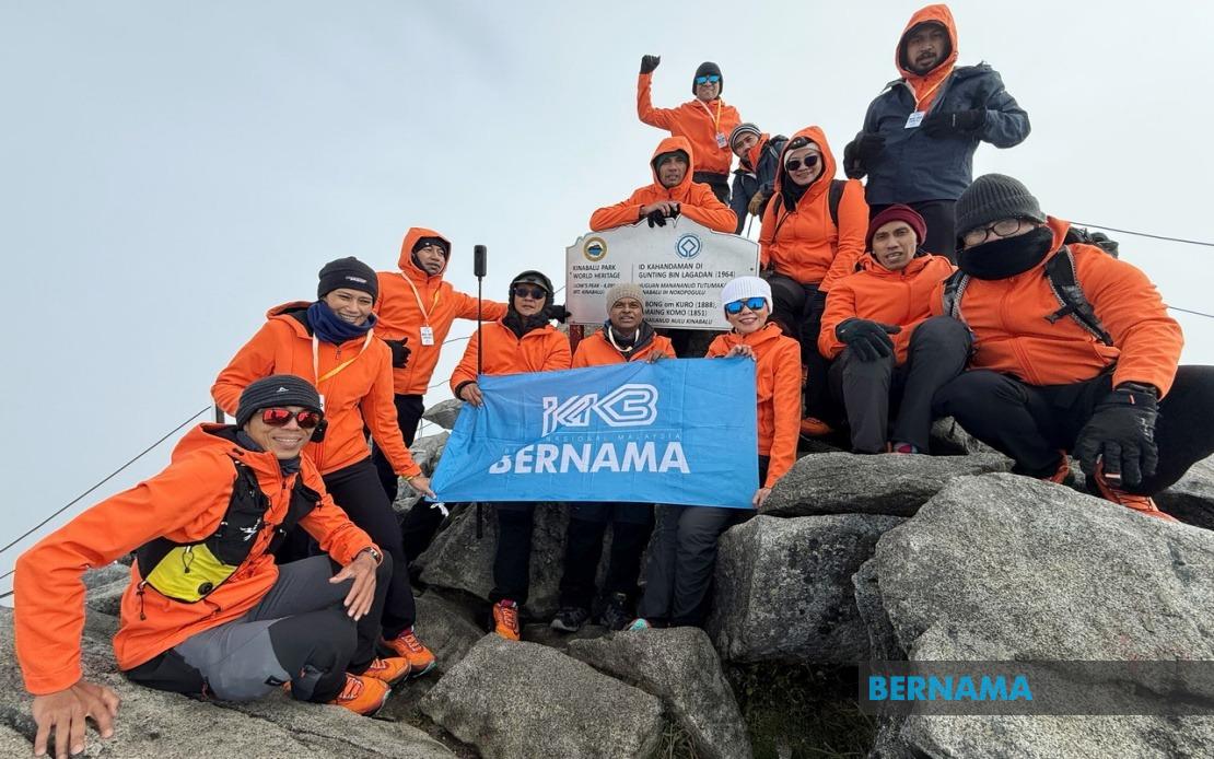 Bernama Staff Scale Mount Kinabalu in Historic HAWANA 2026 Expedition