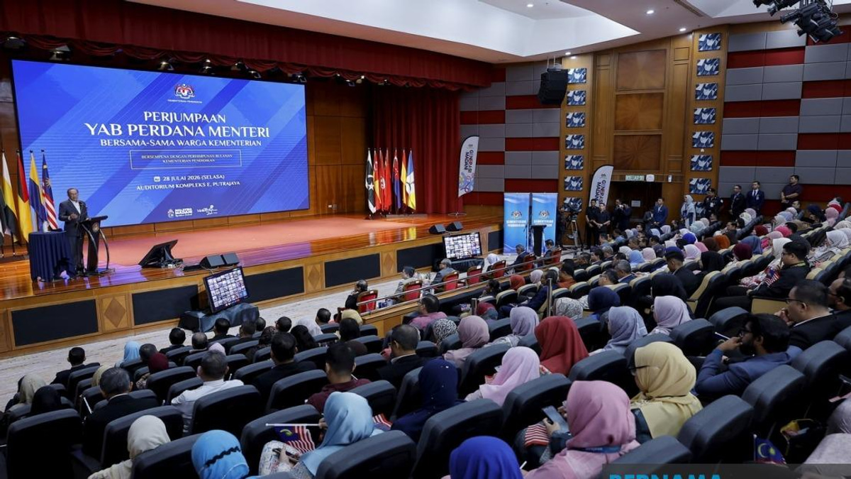 Schools Must Report Bullying Cases Openly, PM Anwar Insists