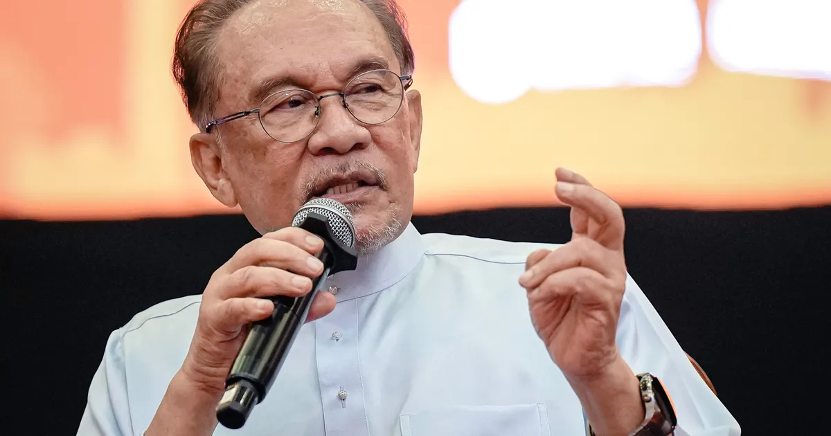Anwar Urges Unity Over TH Crisis, Warns Against Politicising Misconduct Probe