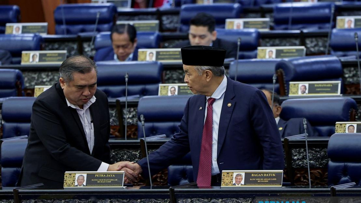 Malaysia Moves to Stiffen Road Traffic Penalties With Amendment Bill