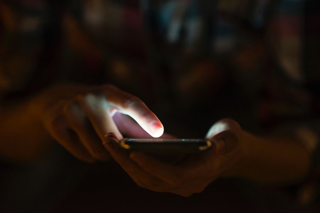 Malaysia's Social Media Ban for Under-16s: Mental Health Experts Debate Protective Measures and Unintended Costs