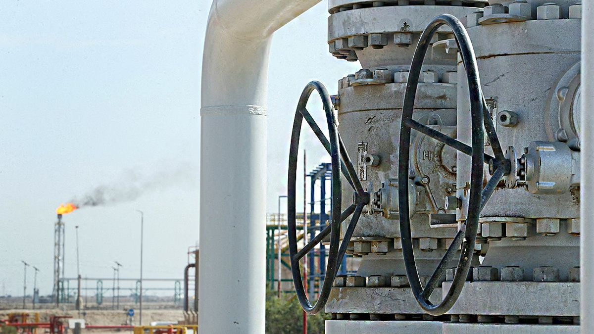 Iraq Pursues Mediterranean Pipeline to Bypass Hormuz Chokepoint Amid Strait Disruptions