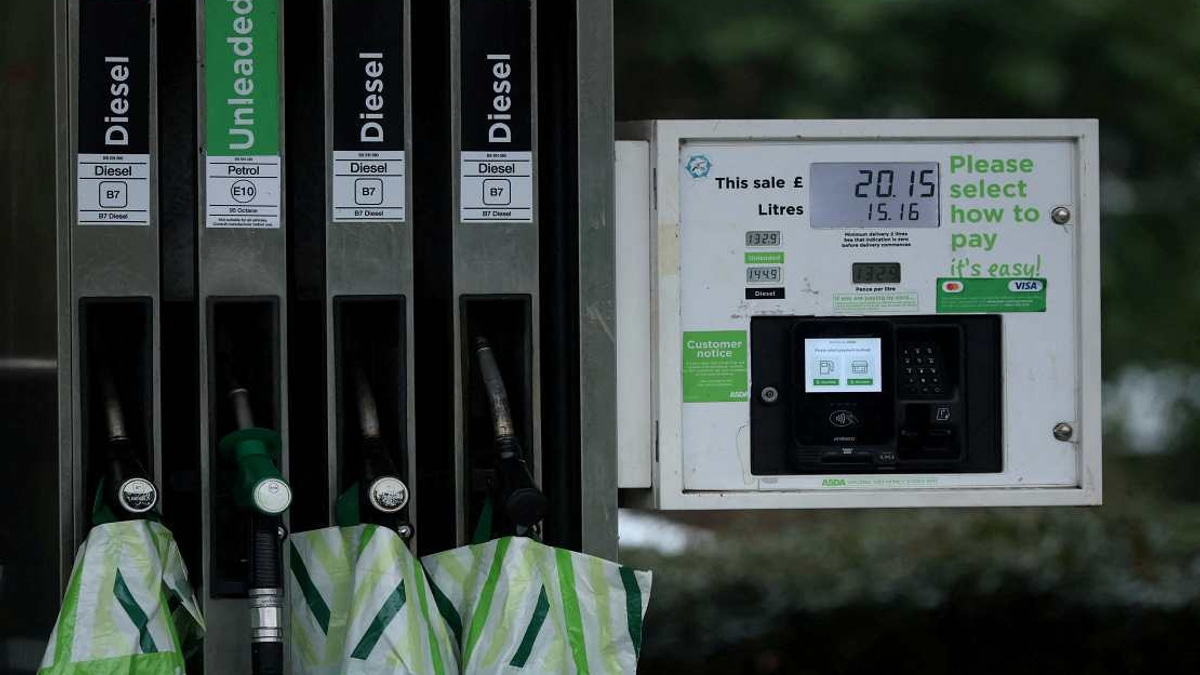Fuel Theft in Britain Surges as War Drives Pump Prices to Three-Year High