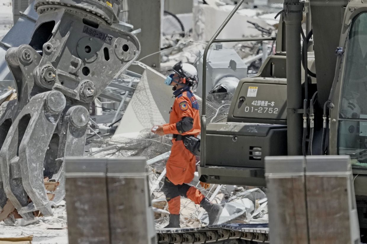 LPG Leak Likely Triggered Kumamoto Mall Explosion After Earthquake, Japan Says
