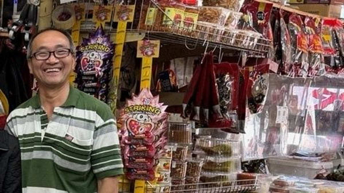 Melbourne Grocer Dies After Teenager Assault; Youth Crime Sparks Calls for Stronger Police Presence
