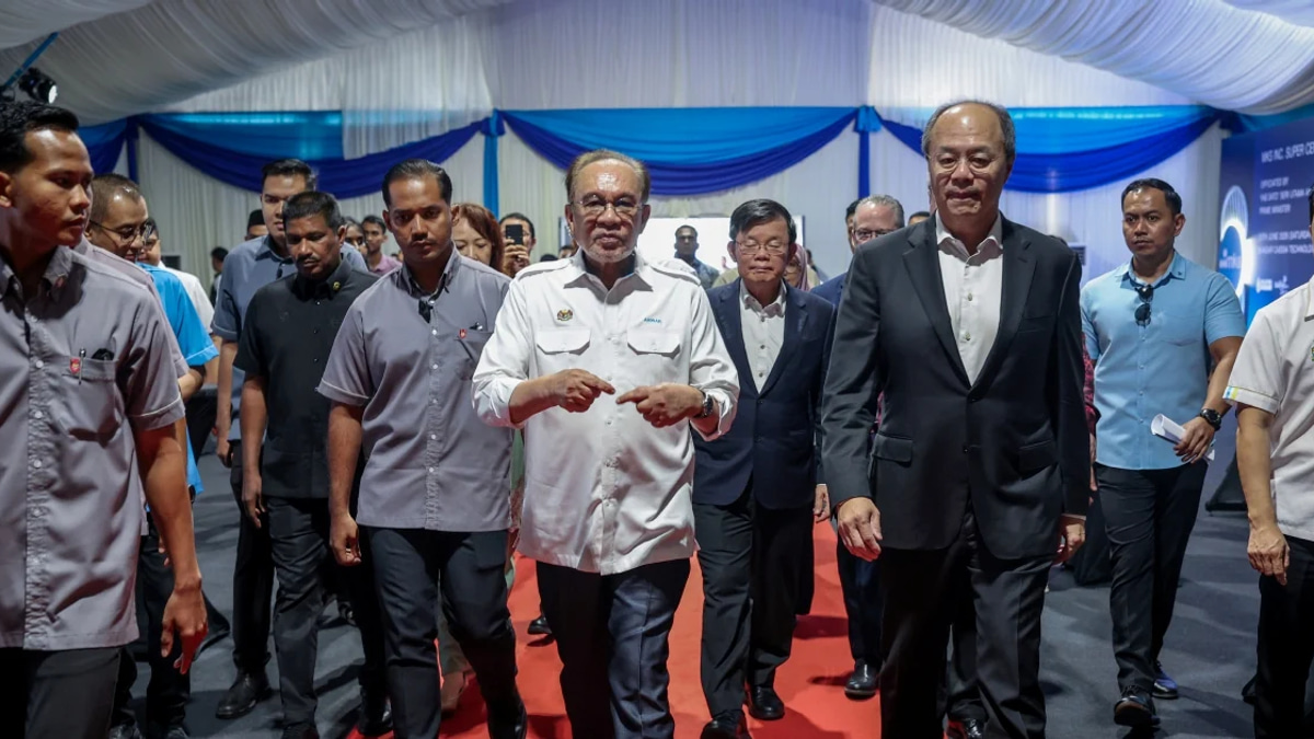 Malaysia's Balanced Diplomacy Attracts Investor Confidence, Anwar Says