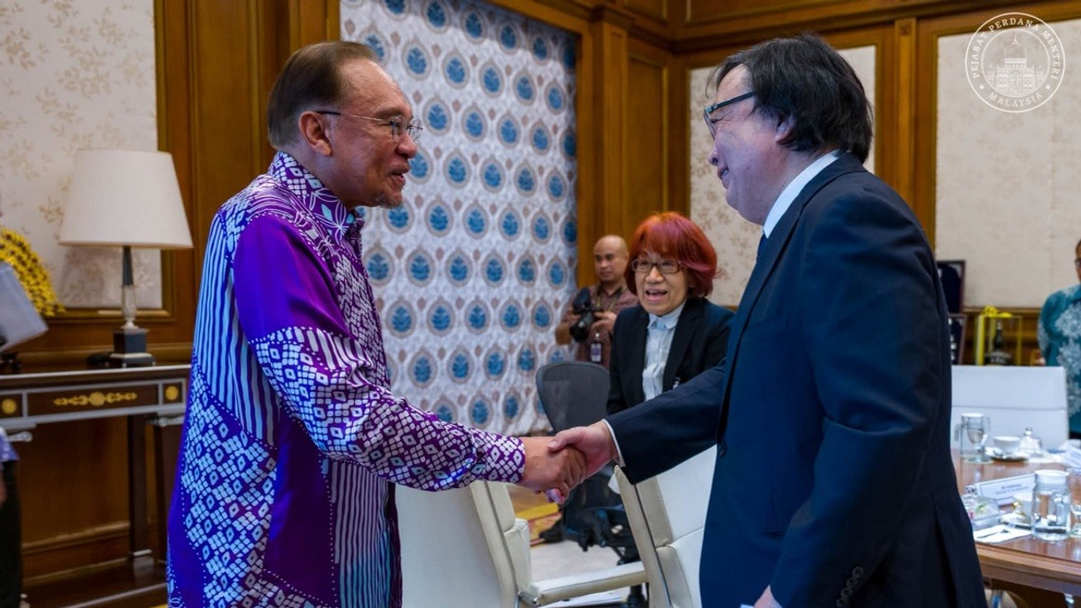 PM Anwar Strengthens Malaysia-Japan Ties Through Asia Leaders Roundtable Discussion