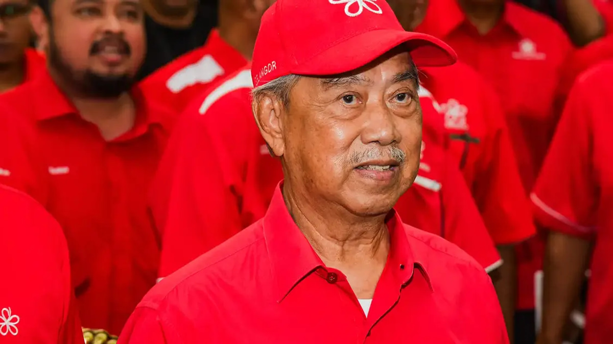 Muhyiddin Charts Bersatu's Path to Broaden Support Beyond Malay Voters