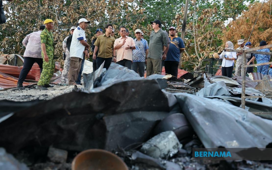 Federal Government Mobilizes Aid for Pulau Nunuyan Fire Victims in Sandakan