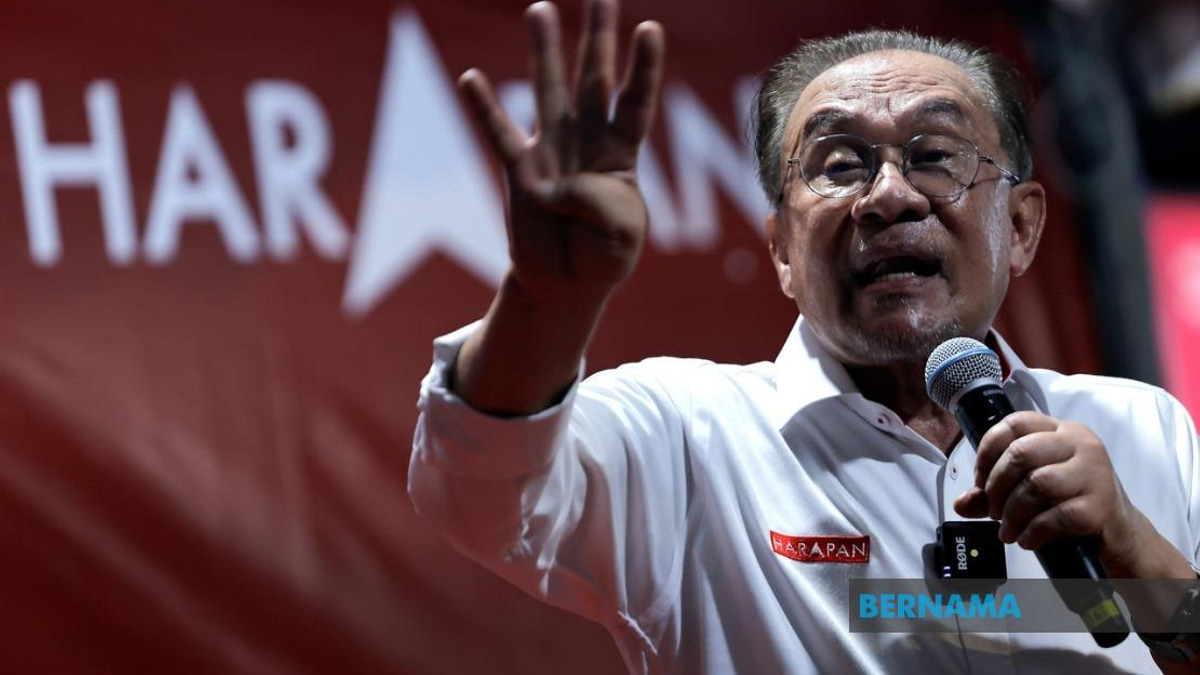 Anwar Urges Johor Voters To Select Leaders With Integrity, Warns Against Exploitation