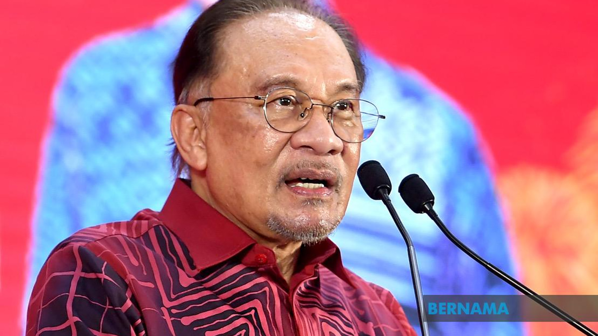Anwar Maintains Strong Support as Malaysians Seek Institutional Reforms, Merdeka Center Finds