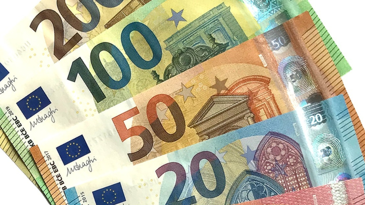 Dutch Regulator Fines ABN AMRO €8.5m for Weak Anti-Money Laundering Controls