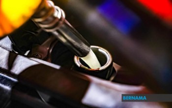 Malaysia's 2026 Fiscal Deficit to Edge Up Slightly Despite RM25 Billion Fuel Subsidy Boost