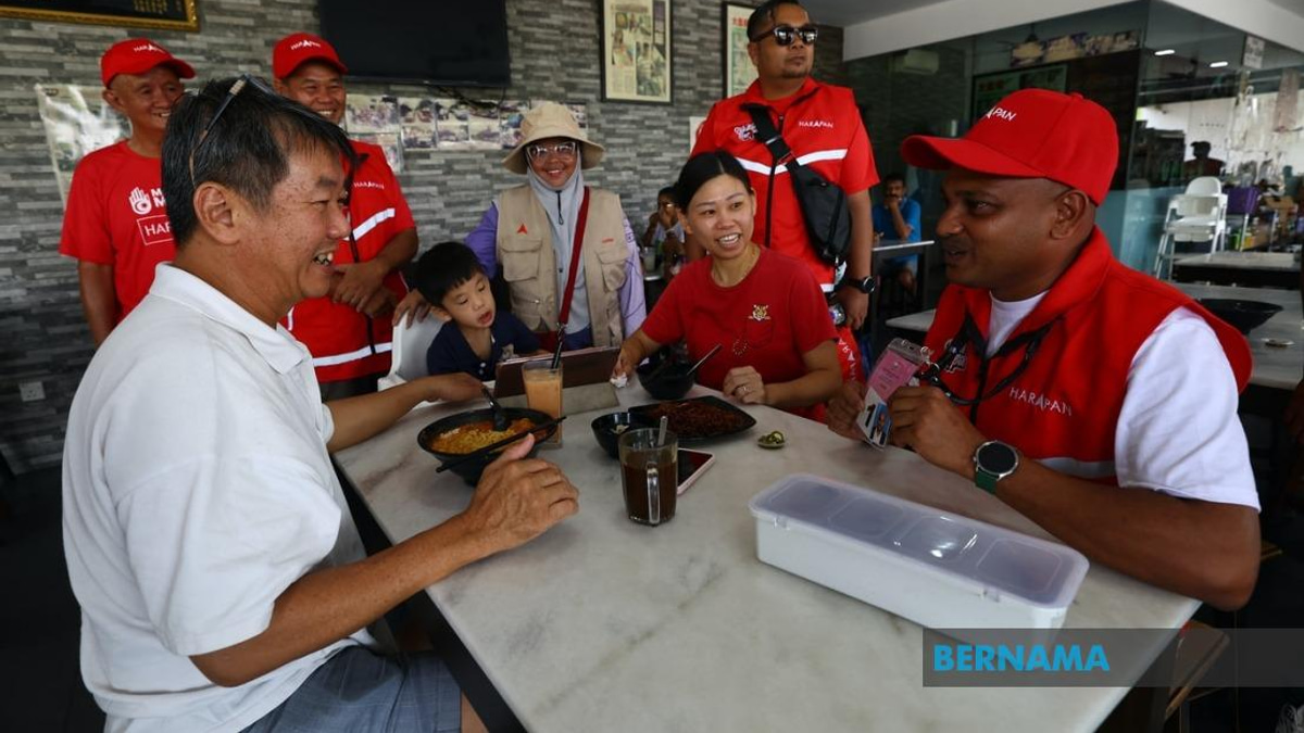 Guna Balakrishnan Ramps Up Final Push in Layang-Layang as Johor Election Looms