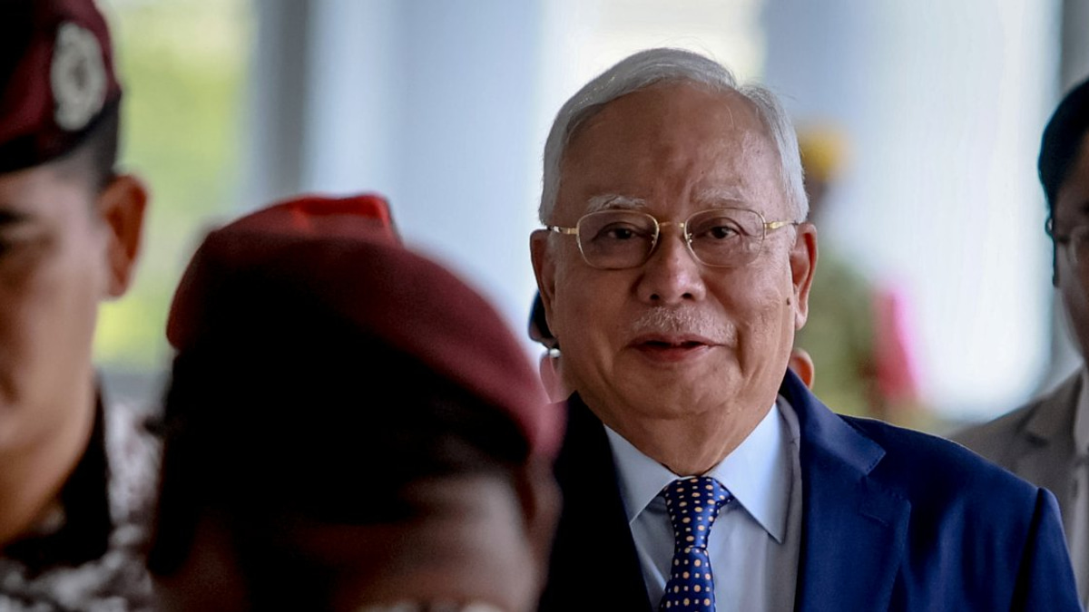 Federal Court judge rebukes Najib's legal team for eleventh-hour adjournment request