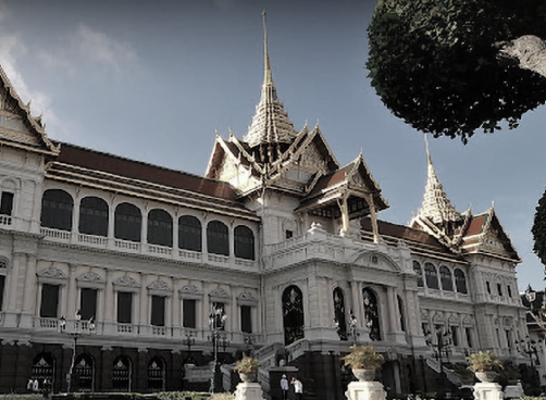 Thai Court Sentences Man to 18 Months for Royal Facebook Comment