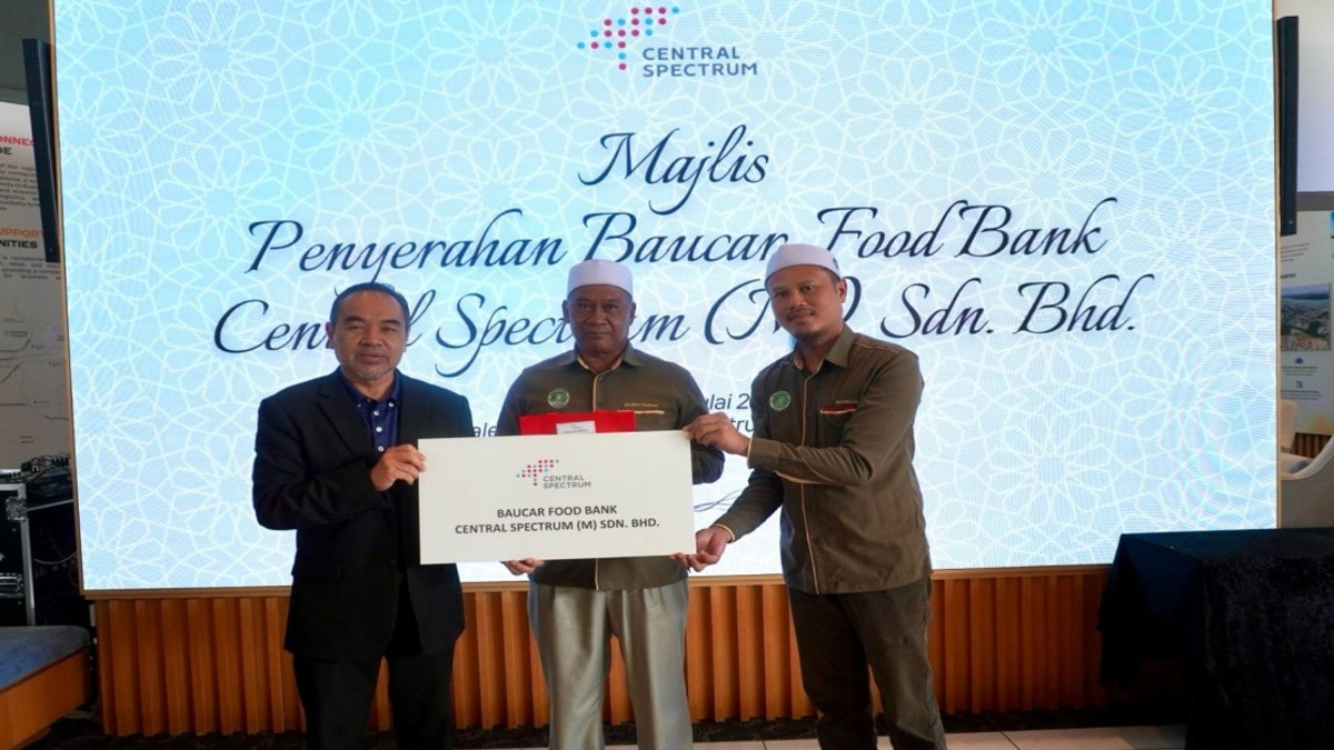 Central Spectrum Allocates RM10,000 Food Bank Support to Pulau Indah Community