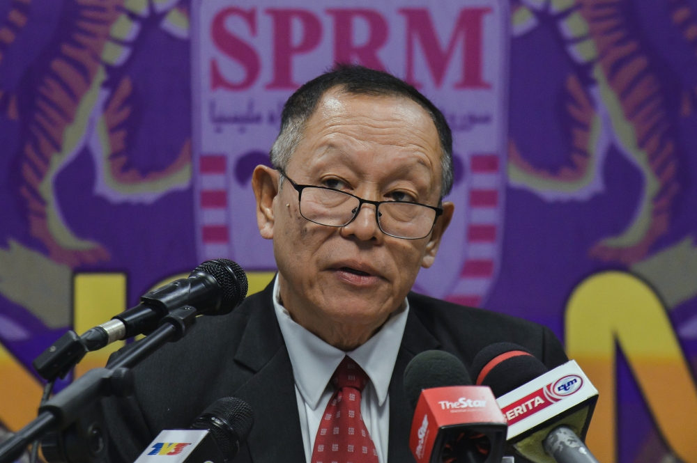 MACC arrests former plantation company CEO and CFO over RM370 million deal abuse allegations