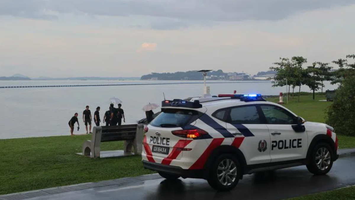Paddleboarder Dies After Lightning Strike at Singapore Beach; Six Others Injured