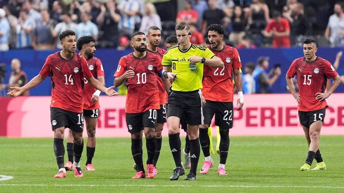 FIFA Defends Refereeing Integrity After Argentina Edges Egypt in World Cup Thriller