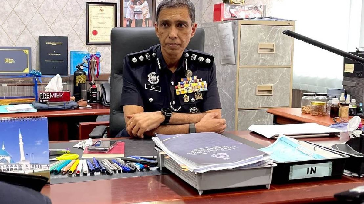 Mother and Daughter Die in Multi-Vehicle Collision Near Muar