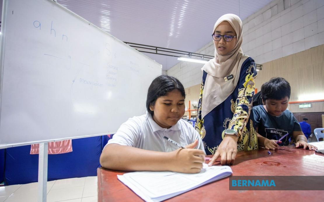 Malaysia's Education Ministry Steps Up Mental Health Support Following Teacher's Death