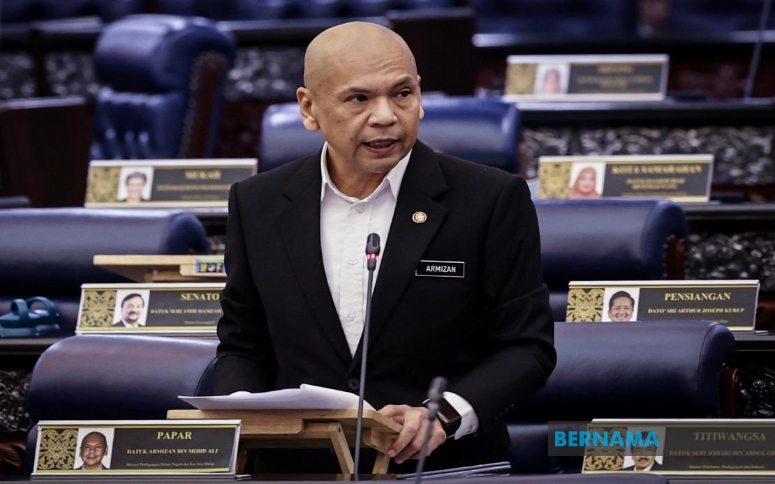 Parliament Demands Transparent Investigation Into Tabung Haji Royal Commission Report