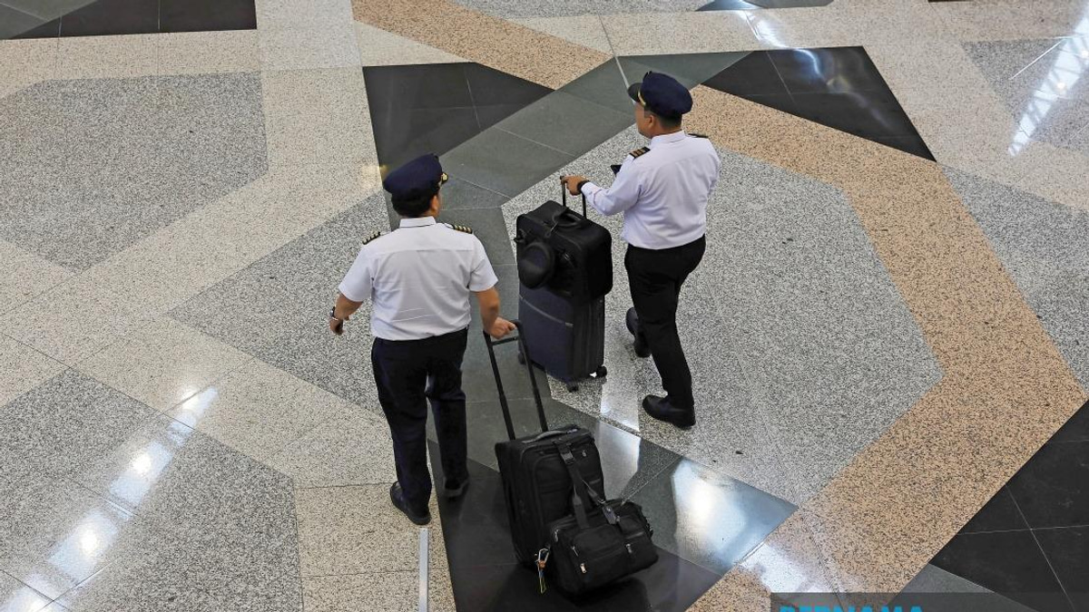 Security Overhaul Needed at KLIA, Says Lee Lam Thye After Pilot's Drug Arrest