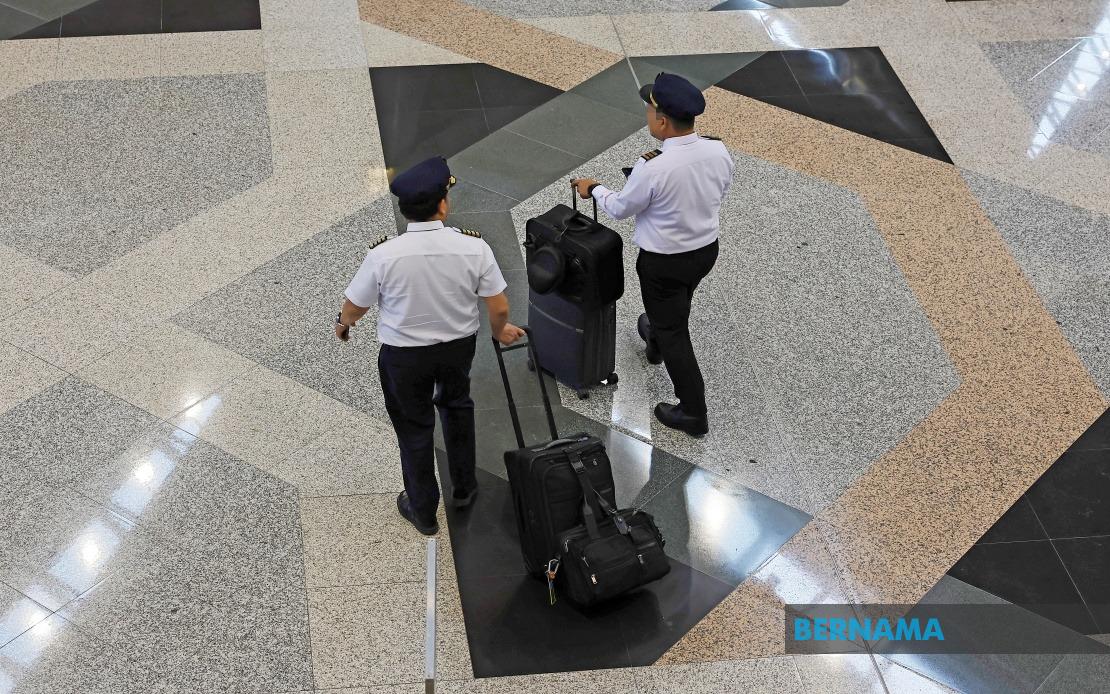 Security Overhaul Needed at KLIA, Says Lee Lam Thye After Pilot's Drug Arrest
