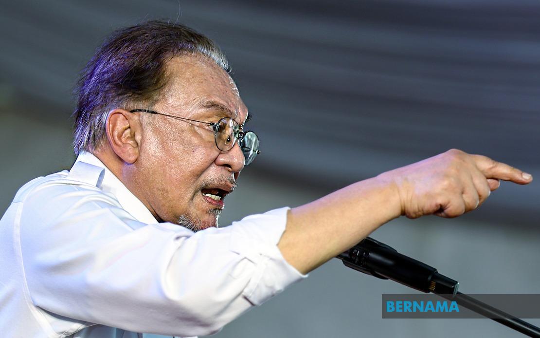 Anwar Intensifies Pakatan Harapan Push Across Eight Johor Constituencies