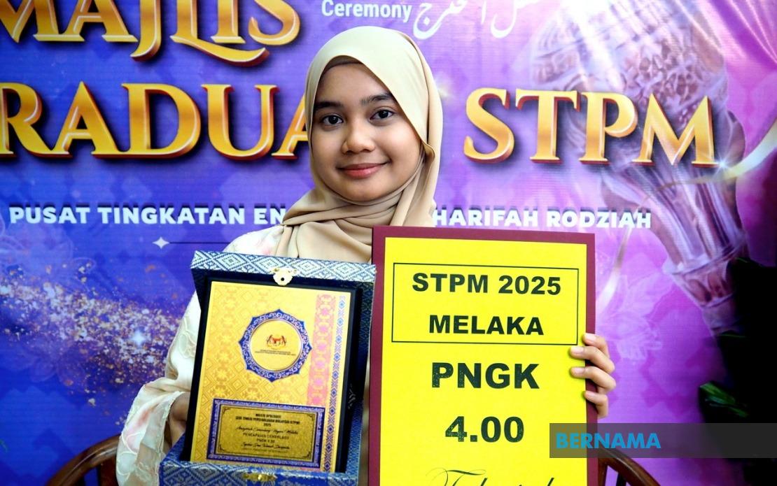 Father's Final Words Inspire Melaka Student to Perfect 4.00 STPM Score