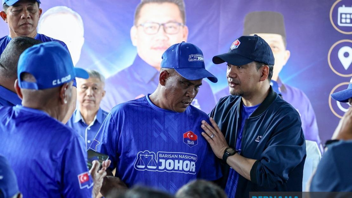 Blind Since Birth, Johor Voter Steadfast in Democratic Duty