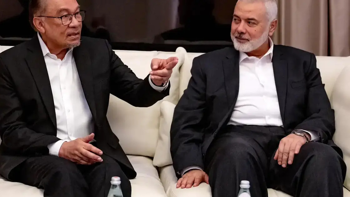Anwar Dismisses Claims of Hamas Training Operations in Malaysia, Briefs Trump on Past Engagement