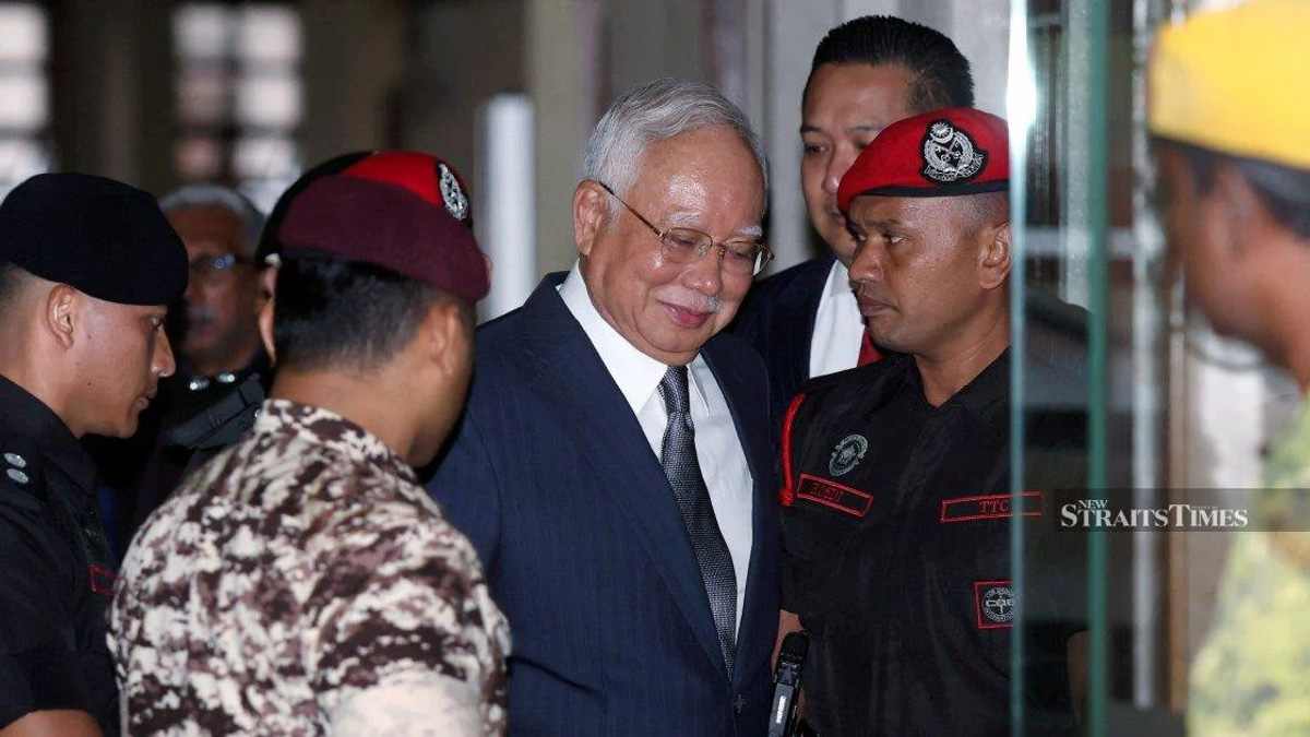Najib and Jho Low orchestrated coordinated plunder of 1MDB, court finds