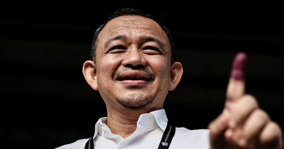 Maszlee Poised to Win Puteri Wangsa as BN Gains Ground in Johor Contest