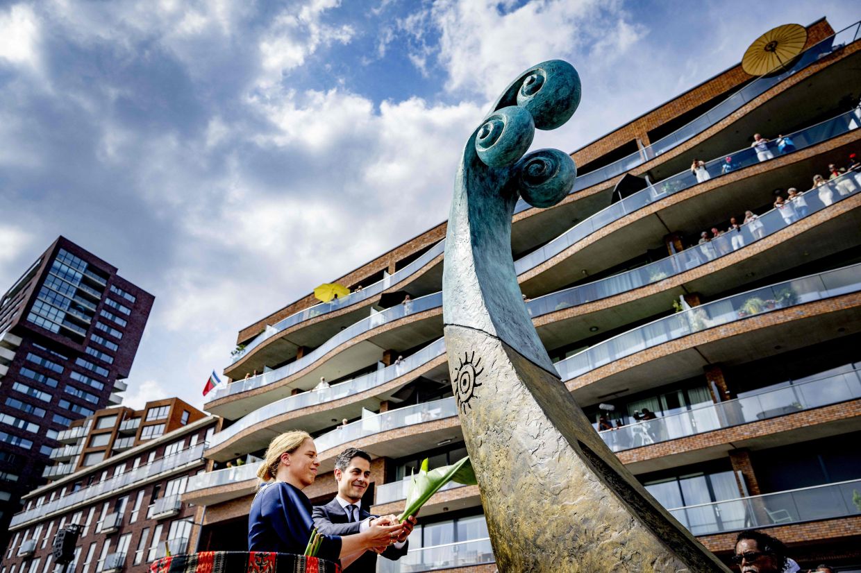 Dutch PM apologises to Moluccans for decades of broken promises and neglect