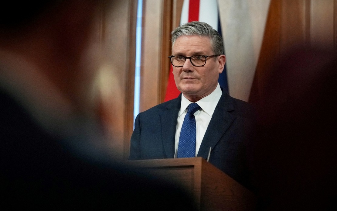 Trump Predicts Starmer's Resignation Over UK Policy Failures