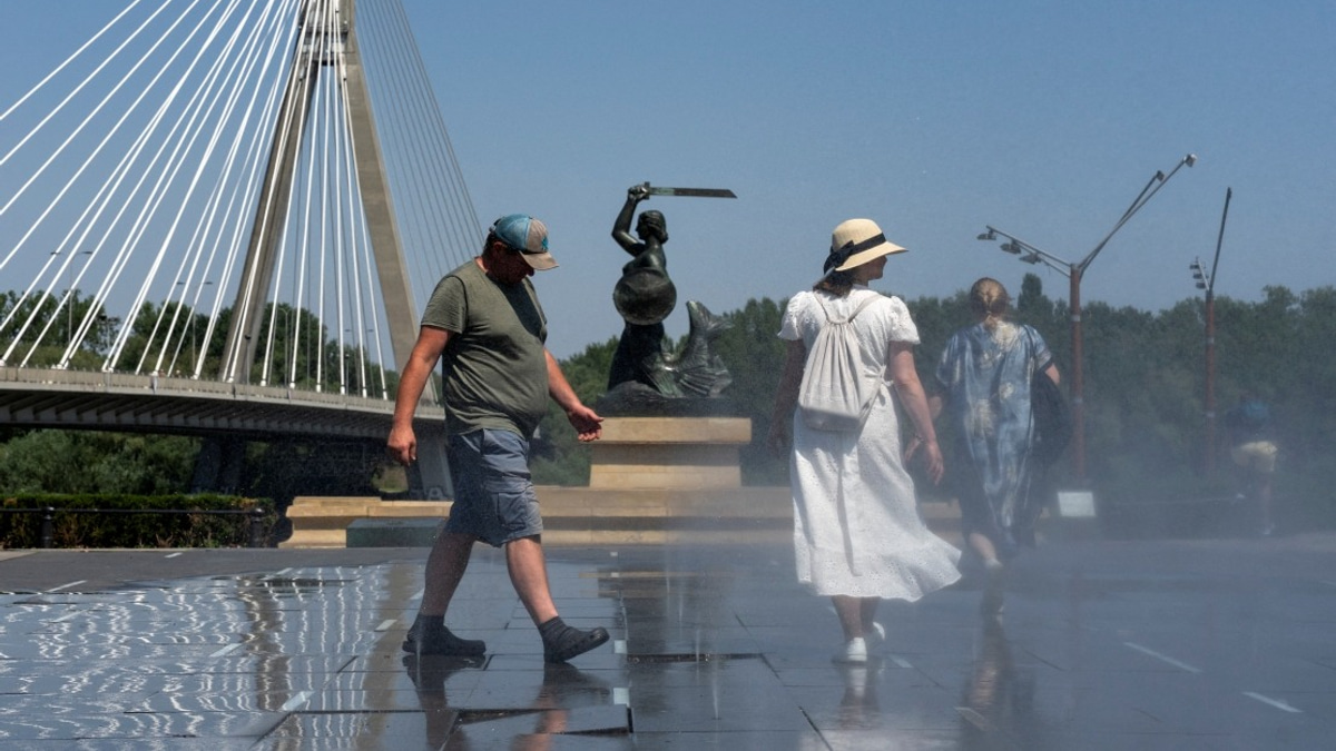 Poland Swelters Through Record-Breaking Heatwave as Mercury Climbs to 40.5°C