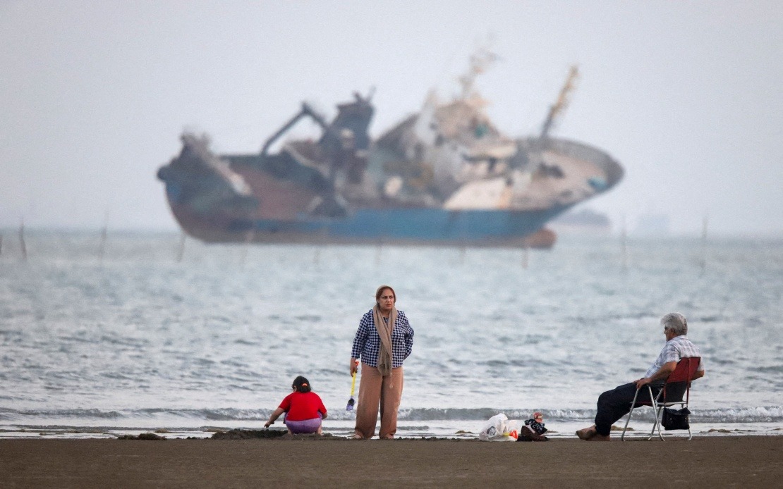 US Tightens Iran Sanctions After Strait of Hormuz Shipping Attacks