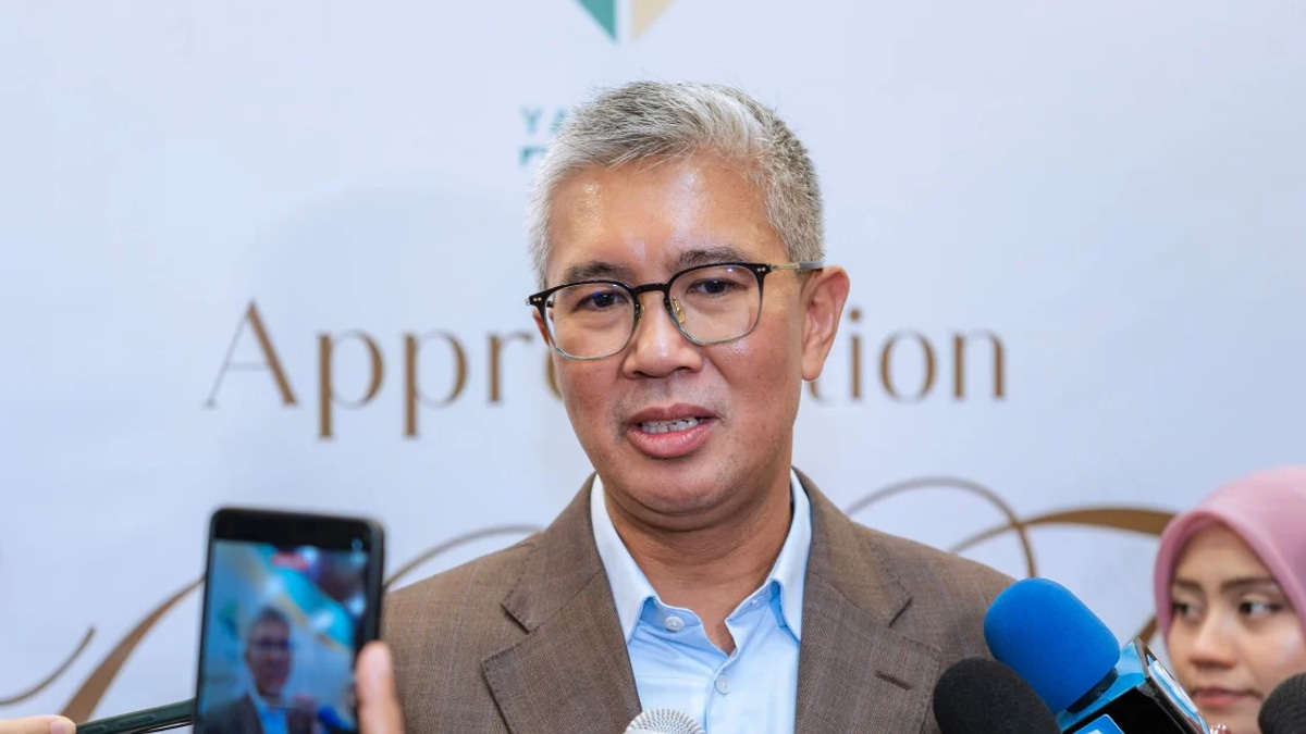 Tengku Zafrul Eyes Selangor Seat Bid for General Election 16
