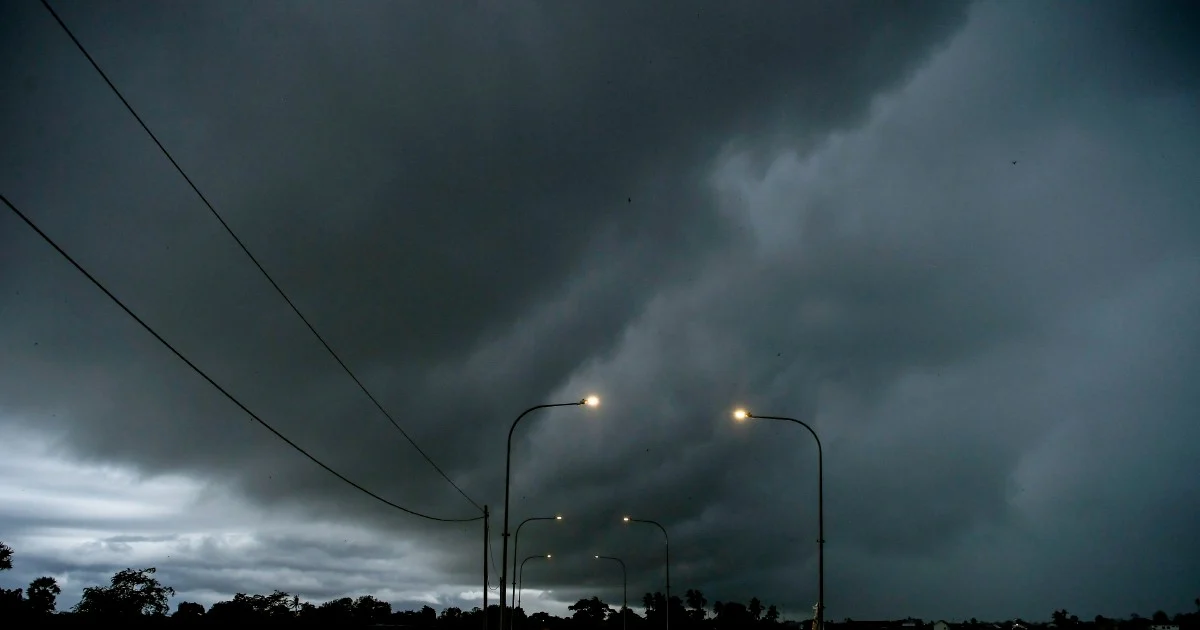 Thunderstorm Alert Across Malaysia Until Evening As Heavy Rain and Strong Winds Expected