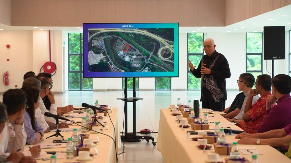 Putrajaya's Precinct 20 Emerging as Interfaith Worship Hub, Says Unity Minister