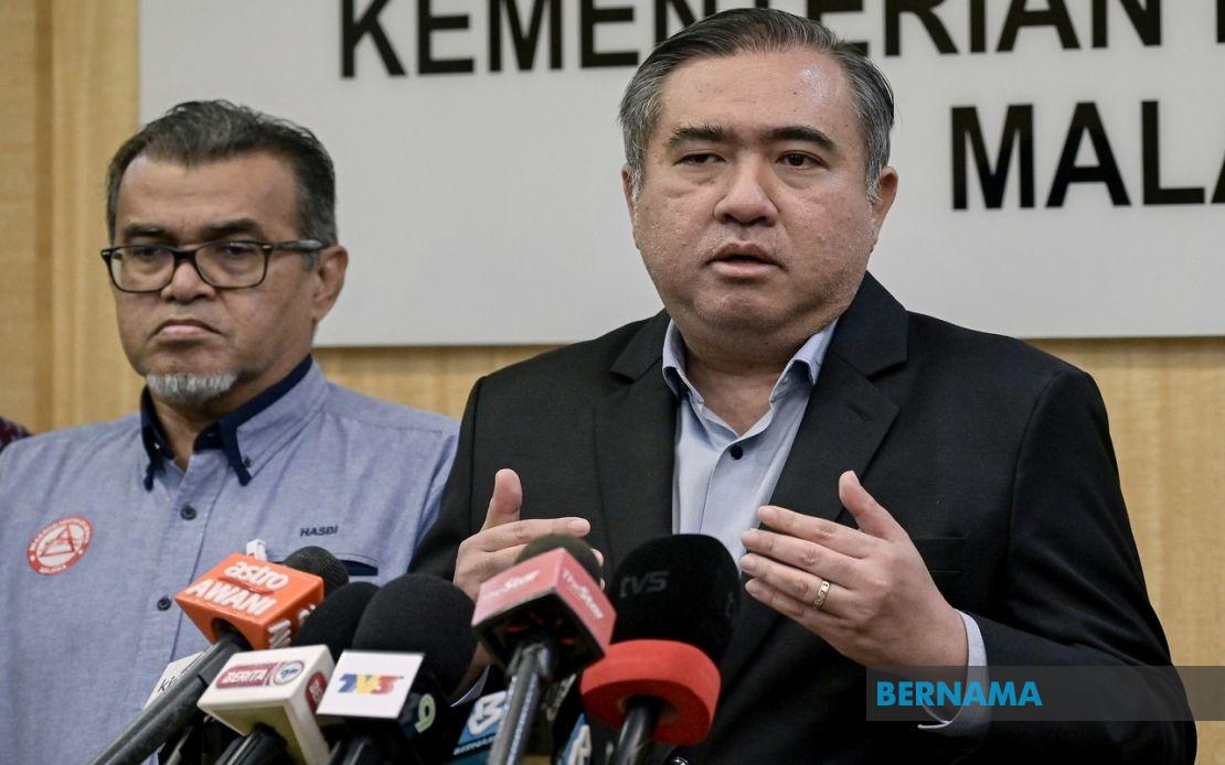 Government Does Not Interfere in Port Management Appointments, Says Loke