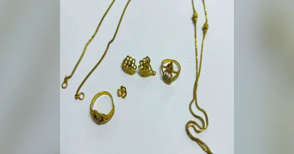 Woman and her adult children arrested in welfare aid jewellery scam targeting elderly victim