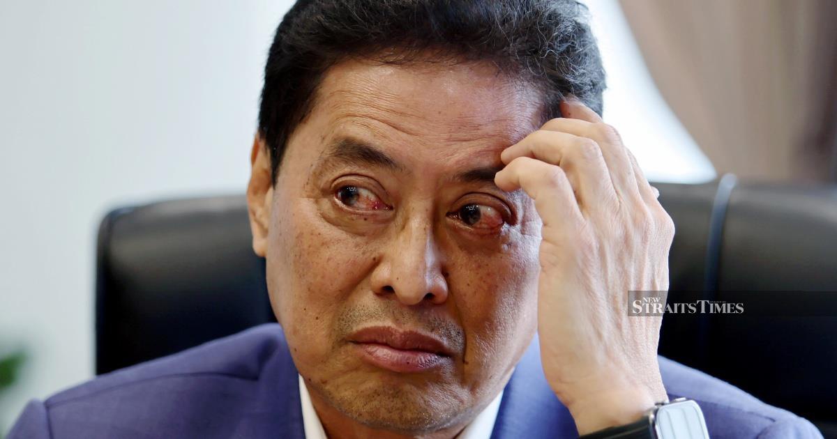 Azam Baki's conduct as MACC chief subject to public scrutiny, High Court told