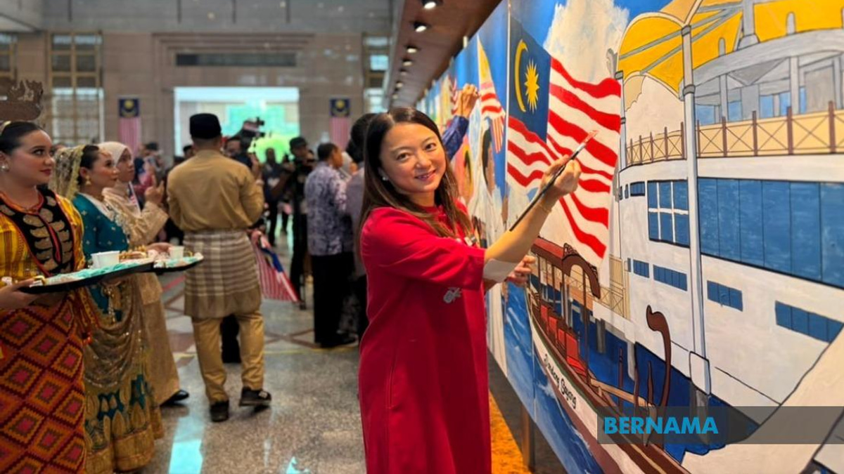 Over 60,000 Jalur Gemilang Flags Distributed Across Federal Territories for 2026 National Day