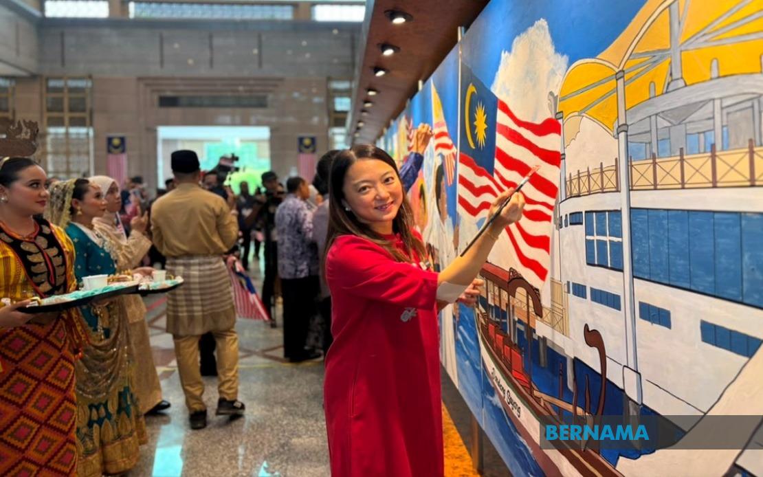 Over 60,000 Jalur Gemilang Flags Distributed Across Federal Territories for 2026 National Day